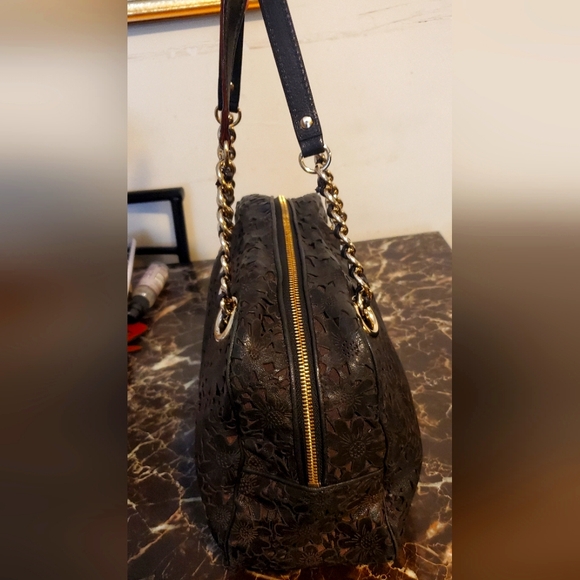 Kate Spade Sunflower Perforated Leather Rare Handbag/Shoulderbag EUC - Picture 11 of 17